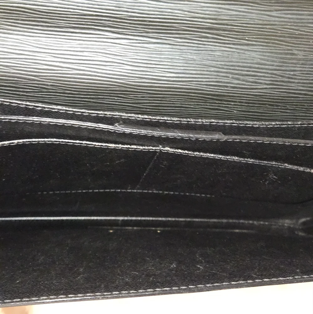 Louis Vuitton Serviette Ambassadeur Briefcase in Black Epi Leather SR0012